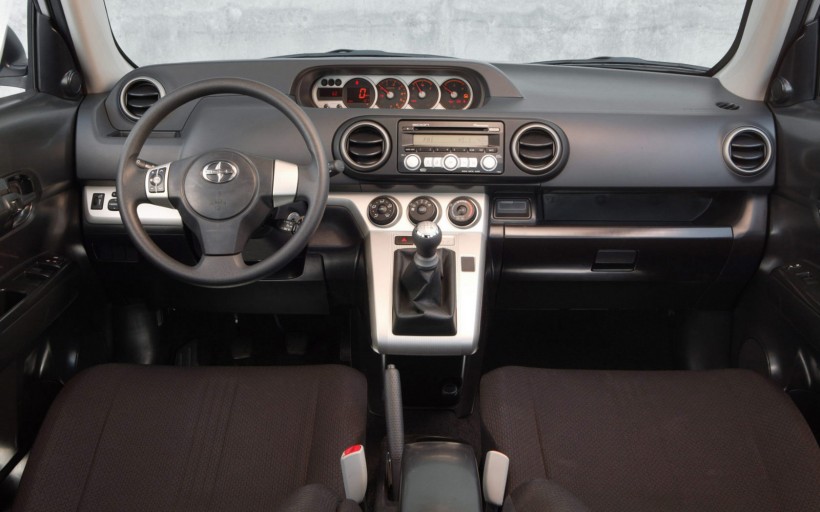 Scion xb轿车桌面壁纸