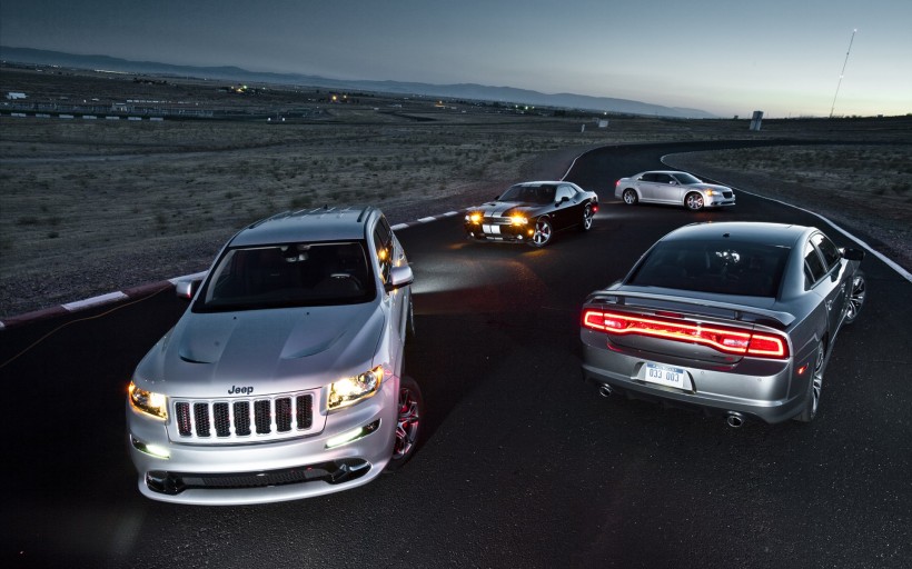 2012版Dodge 道奇 Charger SRT8汽车壁纸
