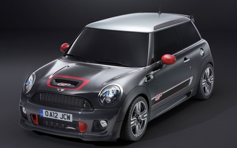 Mini John Cooper Works GP轿车桌面壁纸