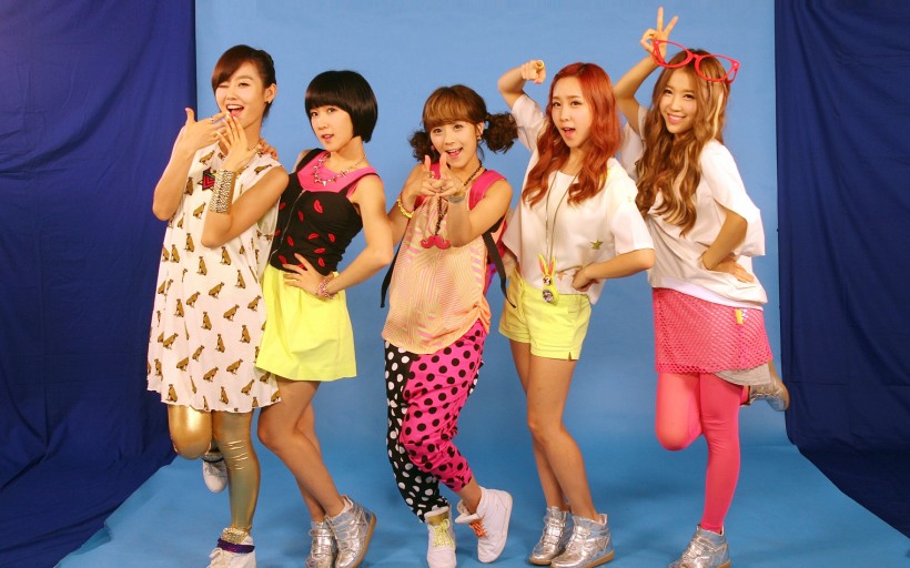 韩国美女组合Crayon Pop桌面壁纸